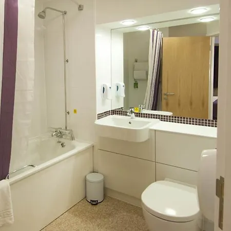 Premier Carlisle North Hotel 3*